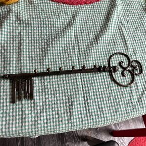 Anthropologie Decorative Iron Skeleton Key Wall Hook - Dark Bronze